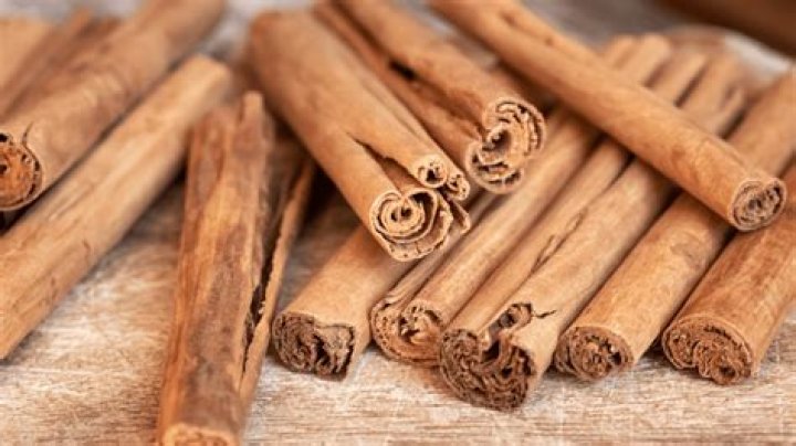 Is cinnamon good for chickens?