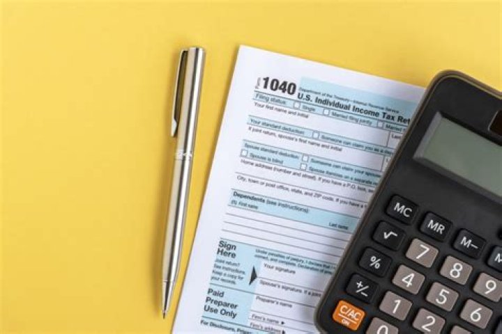Should tax returns be printed single sided?